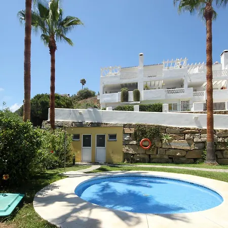 Spacious 4 Bedroom Townhouse In Bahia De * Casares