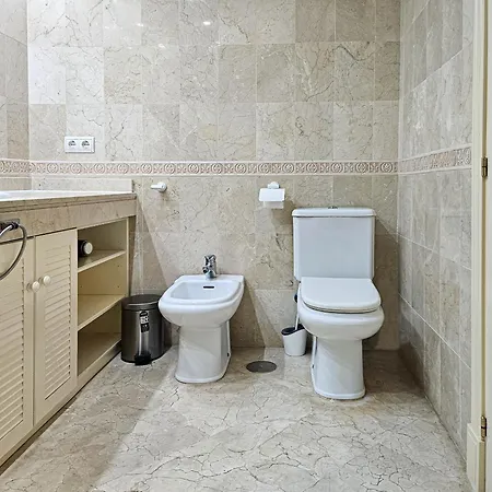 Ferienhaus Spacious 4 Bedroom Townhouse In Bahia De *